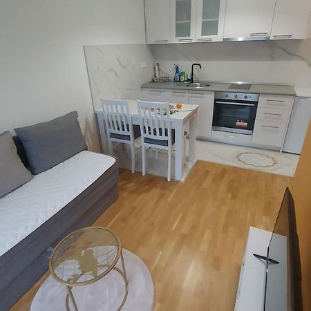 Apartman Solunska 18 Banja Luka Esterno foto