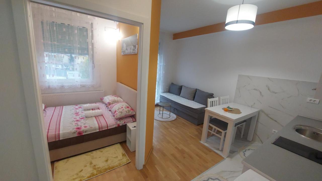 Apartman Solunska 18 Banja Luka Esterno foto